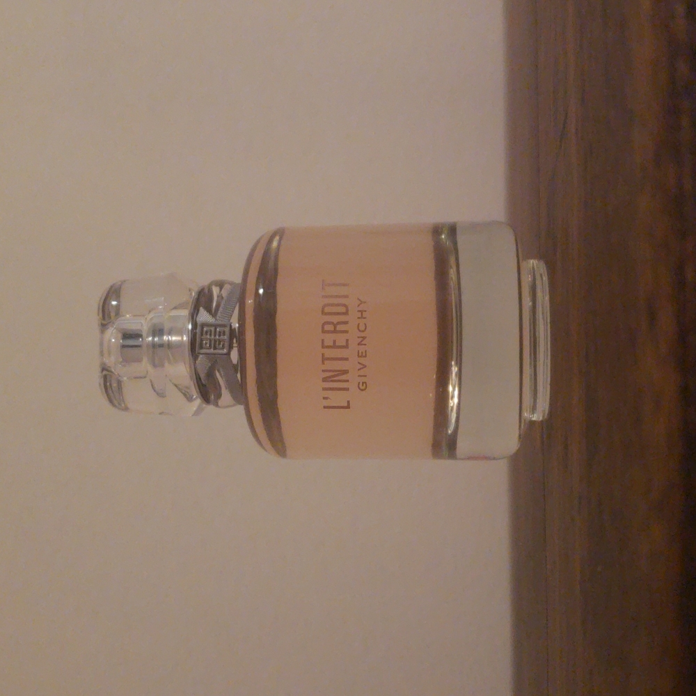 Givenchy L'interdit EDT